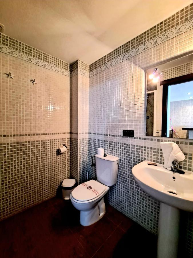 Апартаменти Oasis De Cadiz Коніль-де-ла-Фронтера Екстер'єр фото